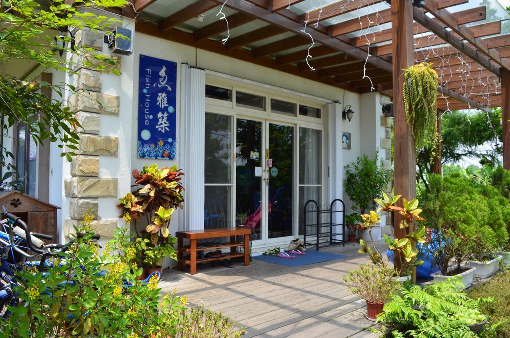 Fish House 宜蘭獨棟別墅 戲水池 生態diy 安農溪自行車 Apartamento Dongshan  Exterior foto